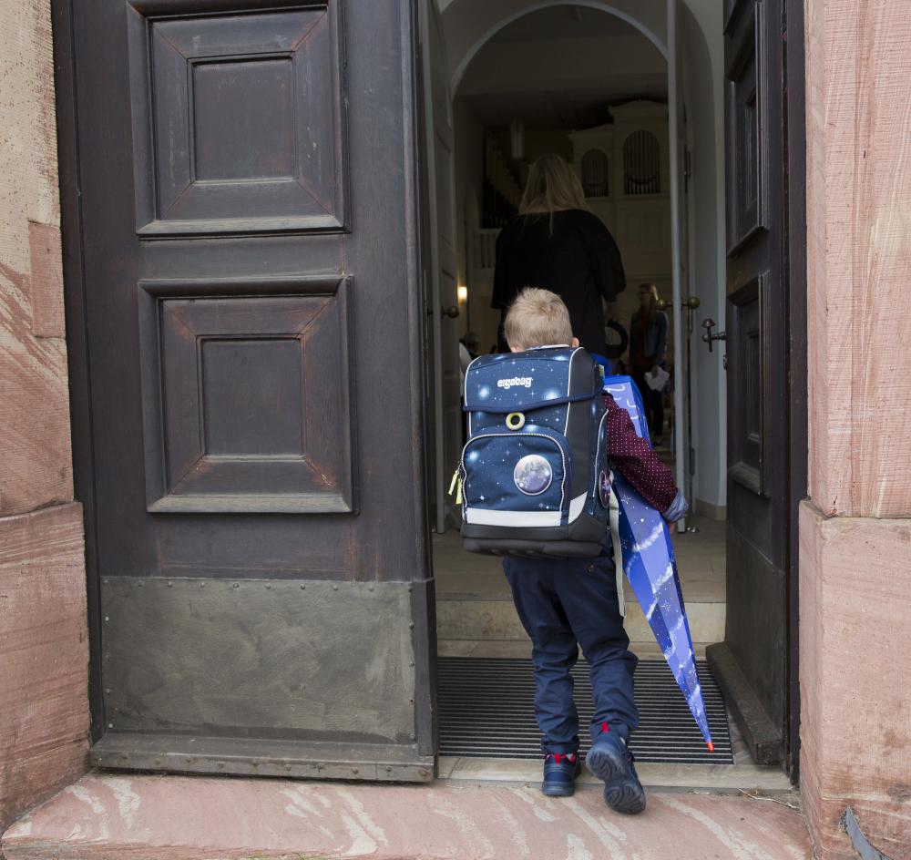 Kirche und Schule fundus-medien.de